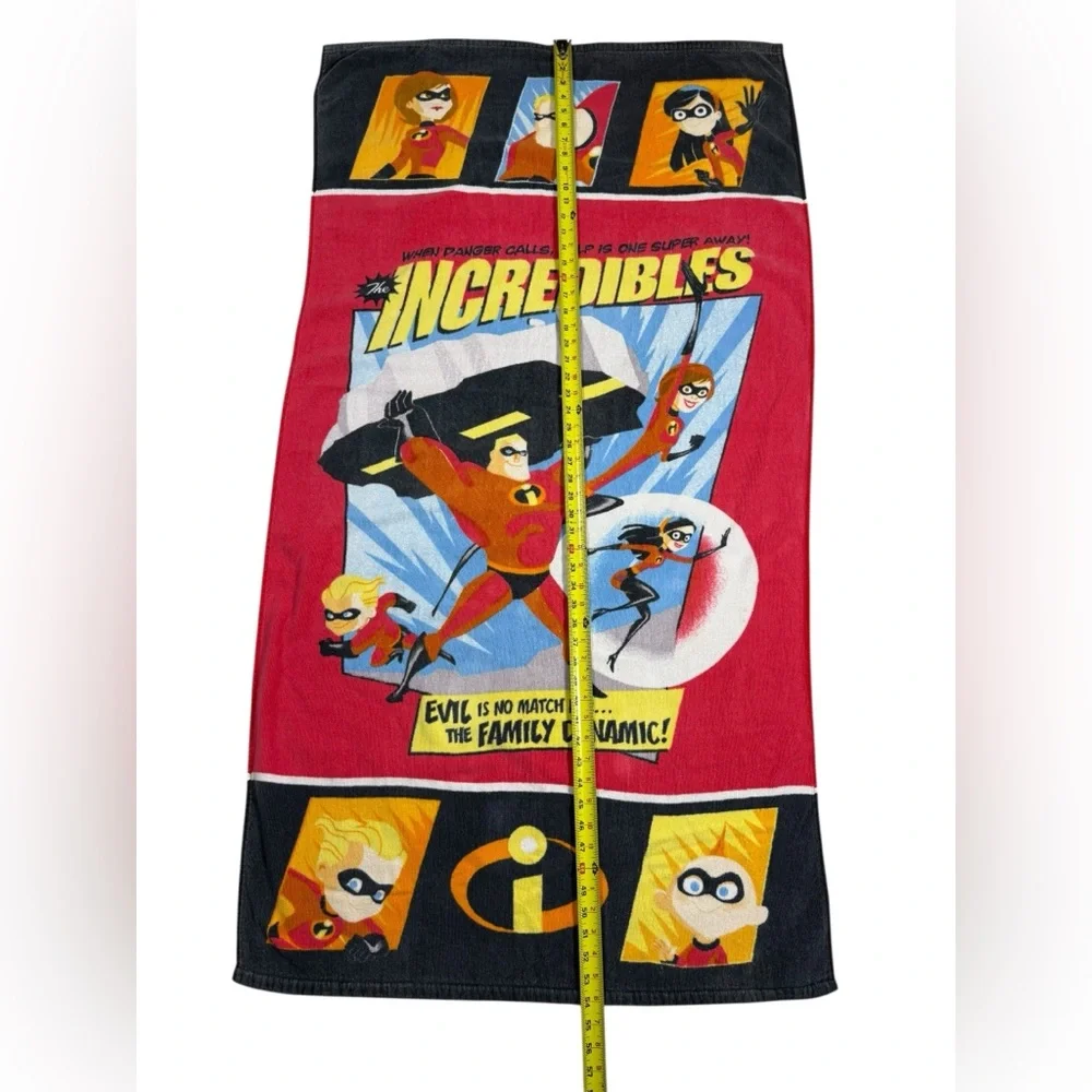 Disney Pixar The Incredibles Beach Towel Cotton Pool Superhero Cartoon VTG Y2K
